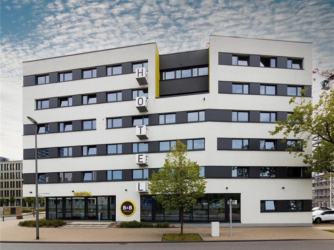 B&B HOTEL Duisburg Hbf-Süd主图