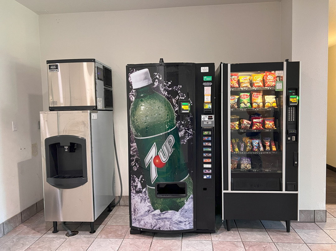 Baymont By Wyndham Kingdom City主图