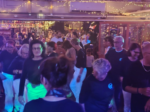 Le Garage-鲁瓦扬必去景点