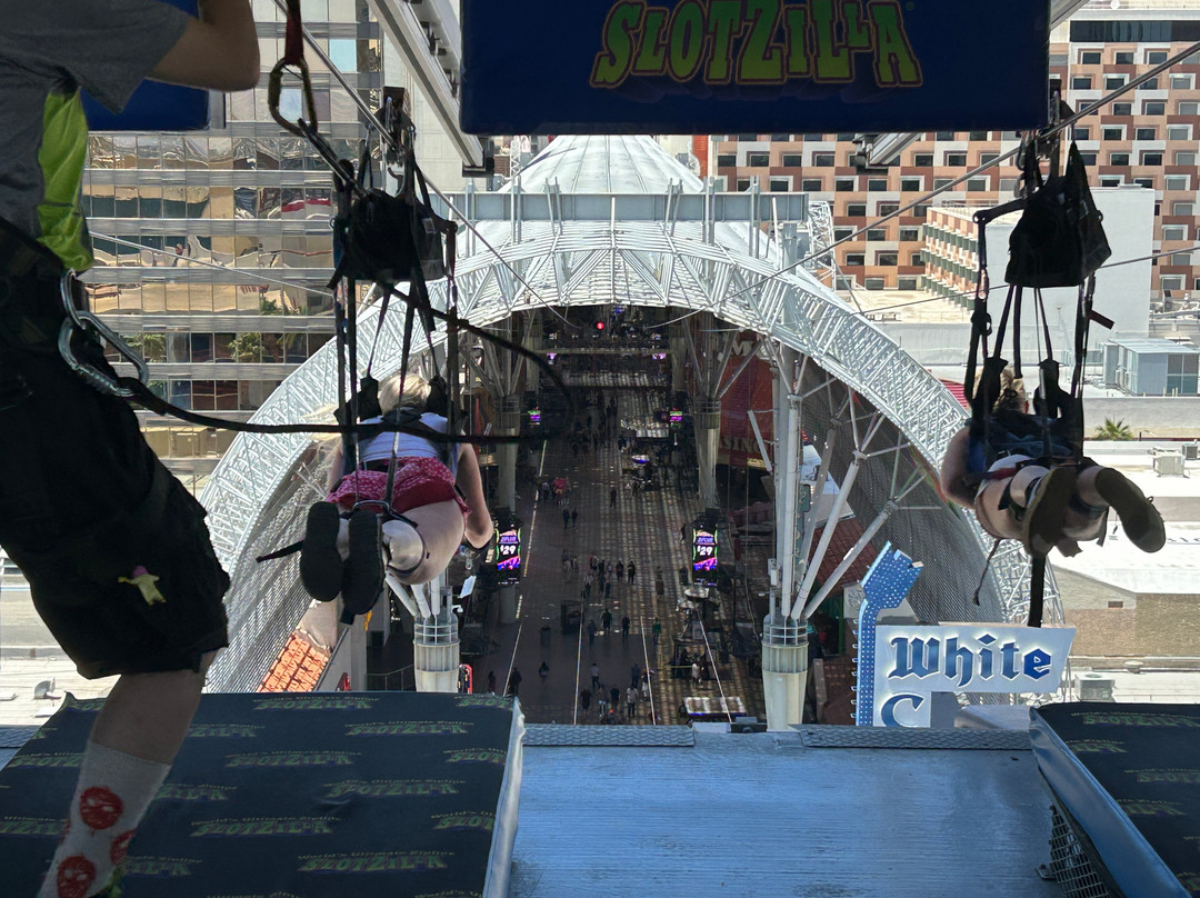 SlotZilla Zip Line Las Vegas-拉斯维加斯必去景点