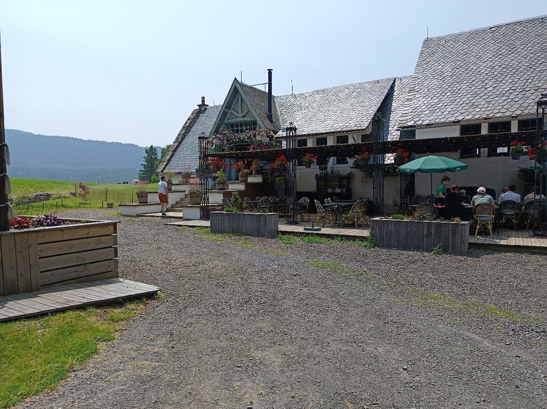 La Haut, Restaurant Des Hauts Plateaux