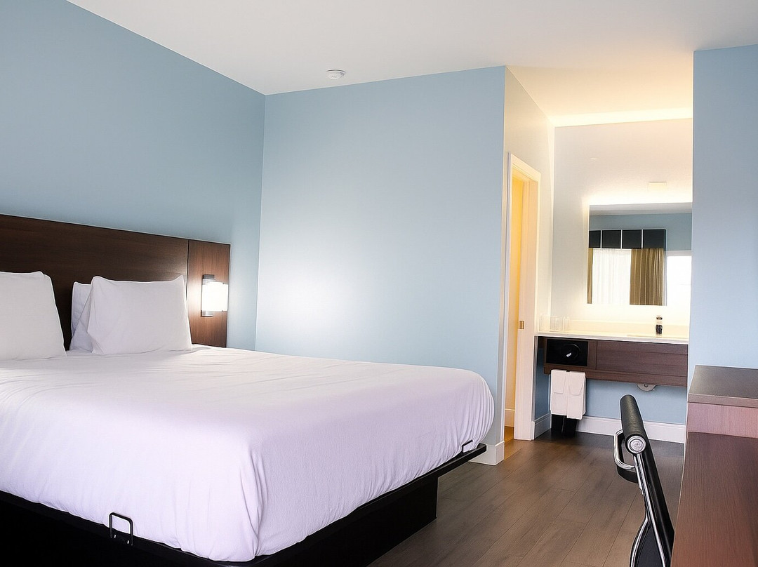 Florence Inns & Suites主图