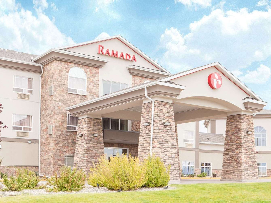 Cowley酒店住宿-Ramada by Wyndham Pincher Creek