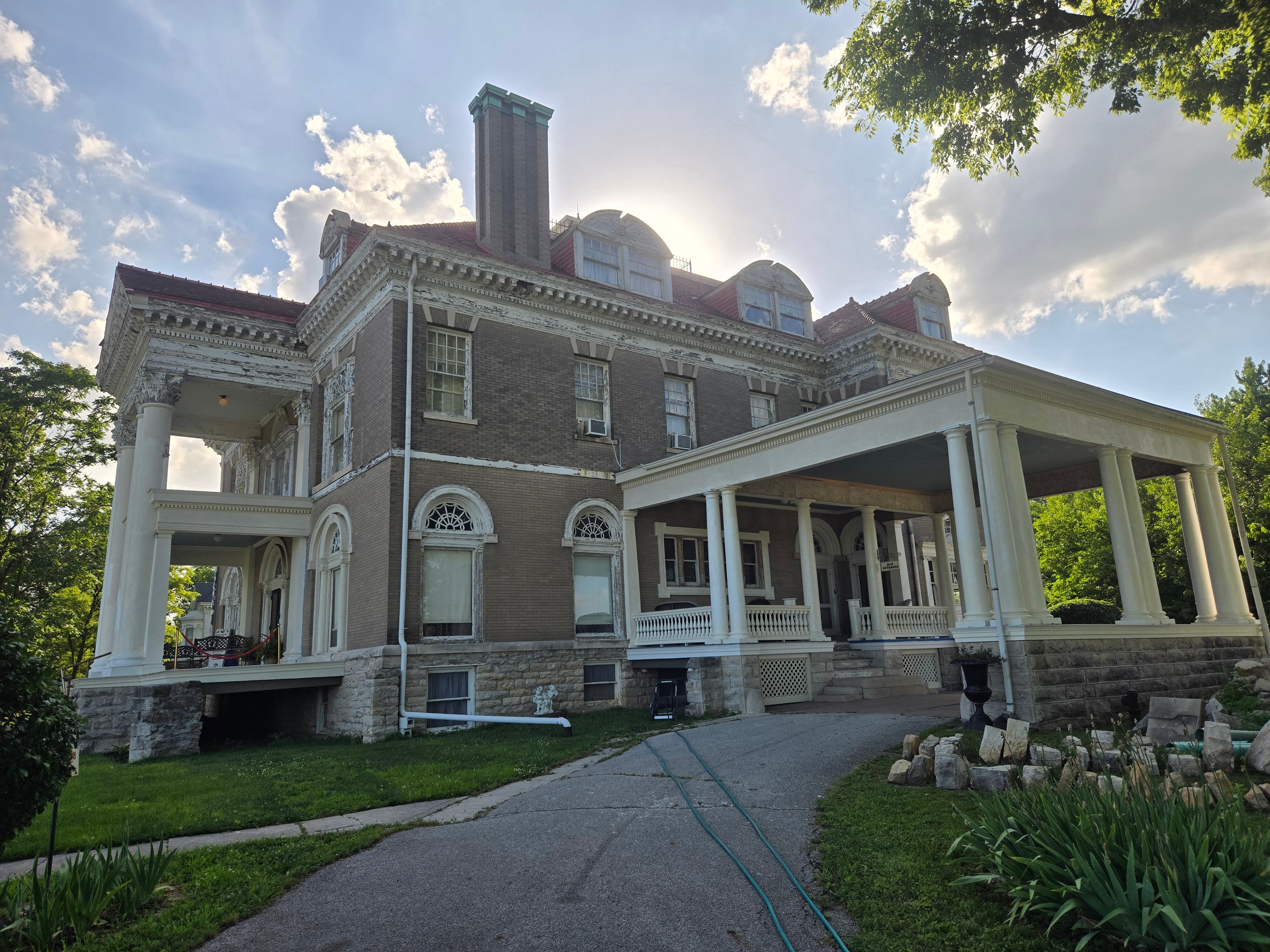 Rockcliffe Mansion (B&B)-浴室