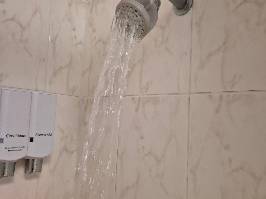 高峰汽车旅馆主图