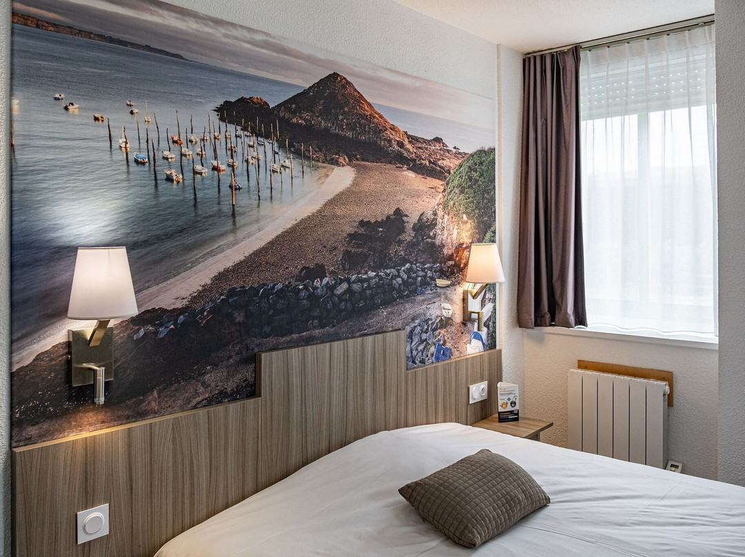 Hotel du Champ de Mars主图