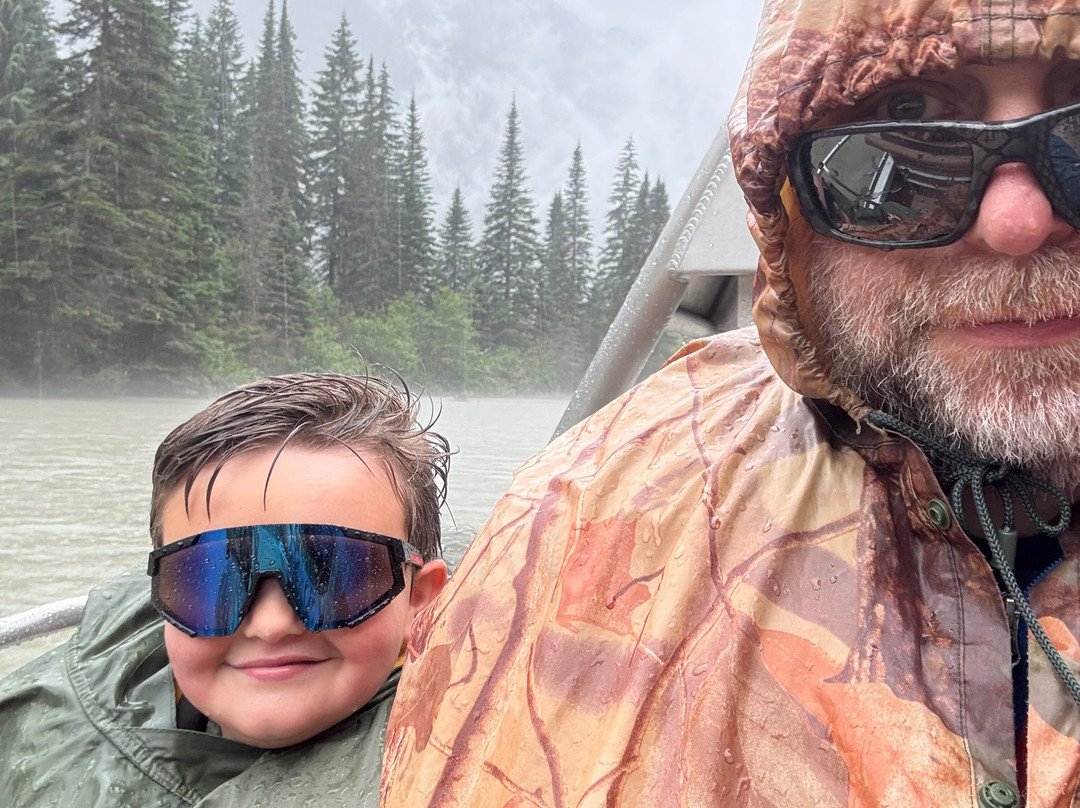 River Safari-Blue River必去景点