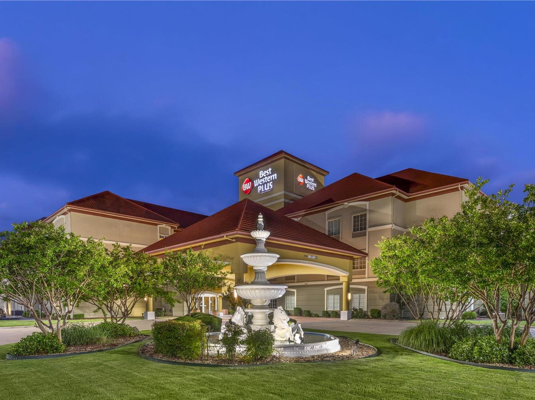 Commerce酒店住宿-Best Western Plus Monica Royale Inn & Suites