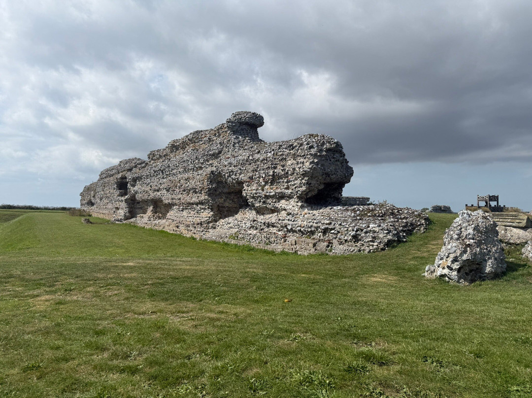 Richborough Roman Fort and Amphitheatre-桑威治必去景点