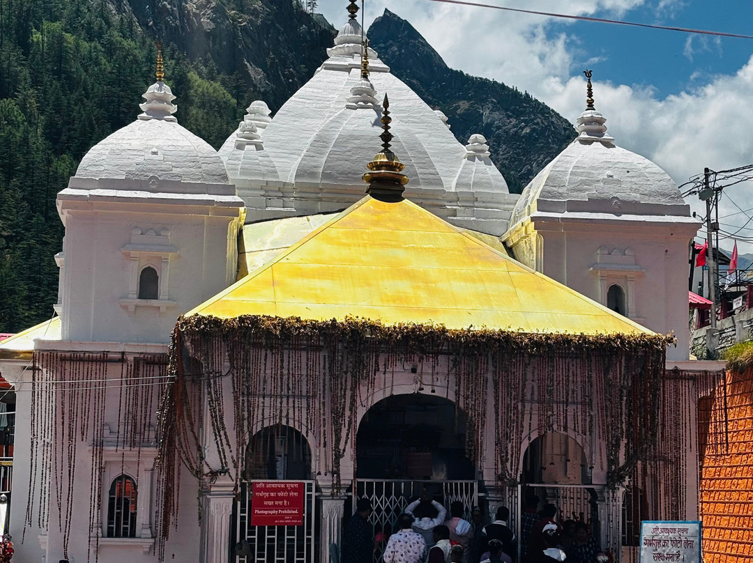 Express India Journey Tour & Travels-Burari必去景点