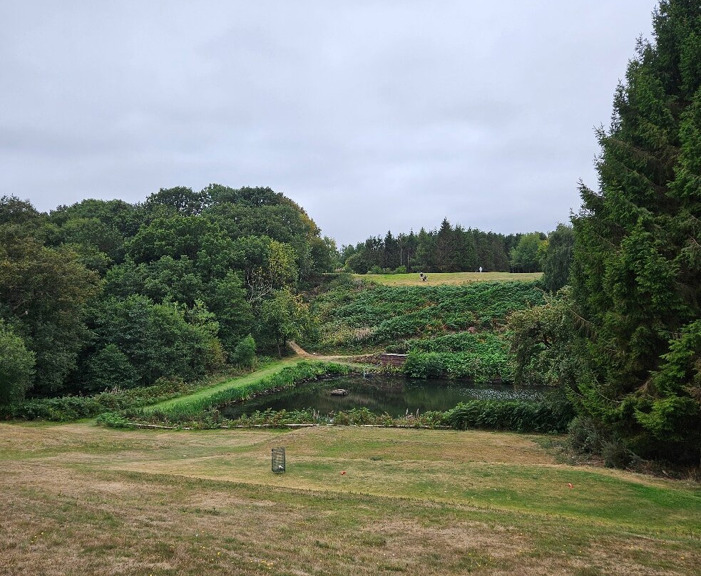 The Village Golf Course-利兹必去景点