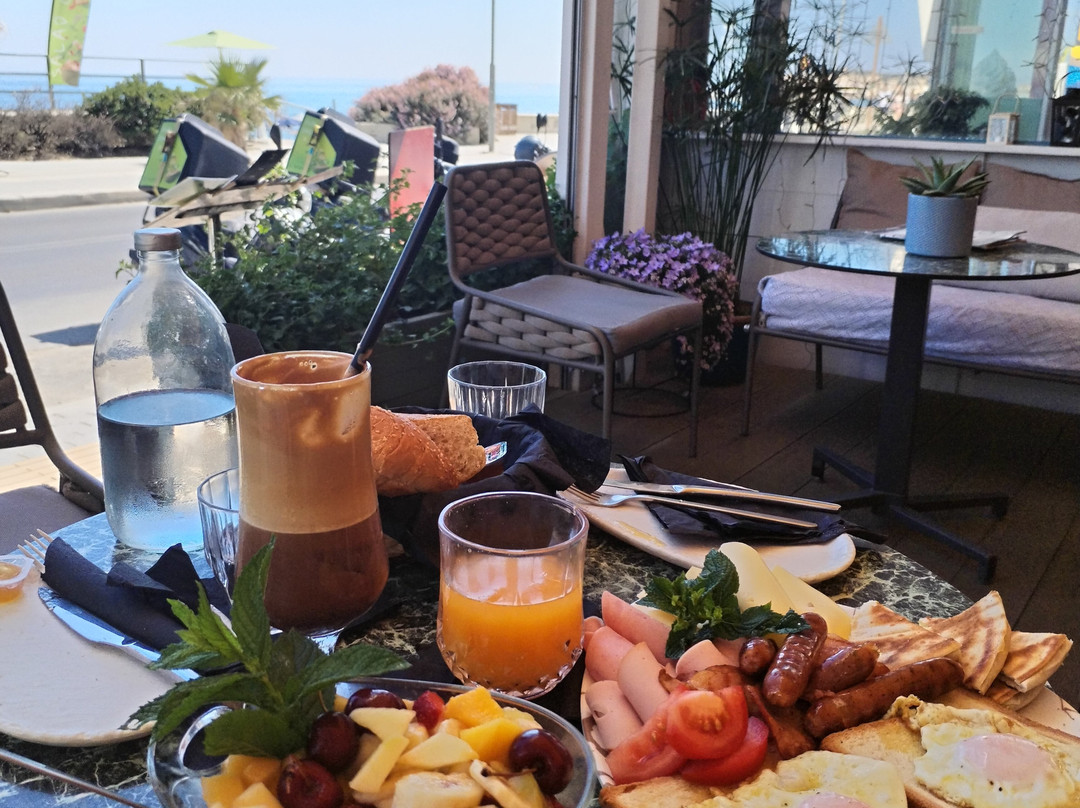 Cactus Beach Bar-帕诺尔莫斯必去景点