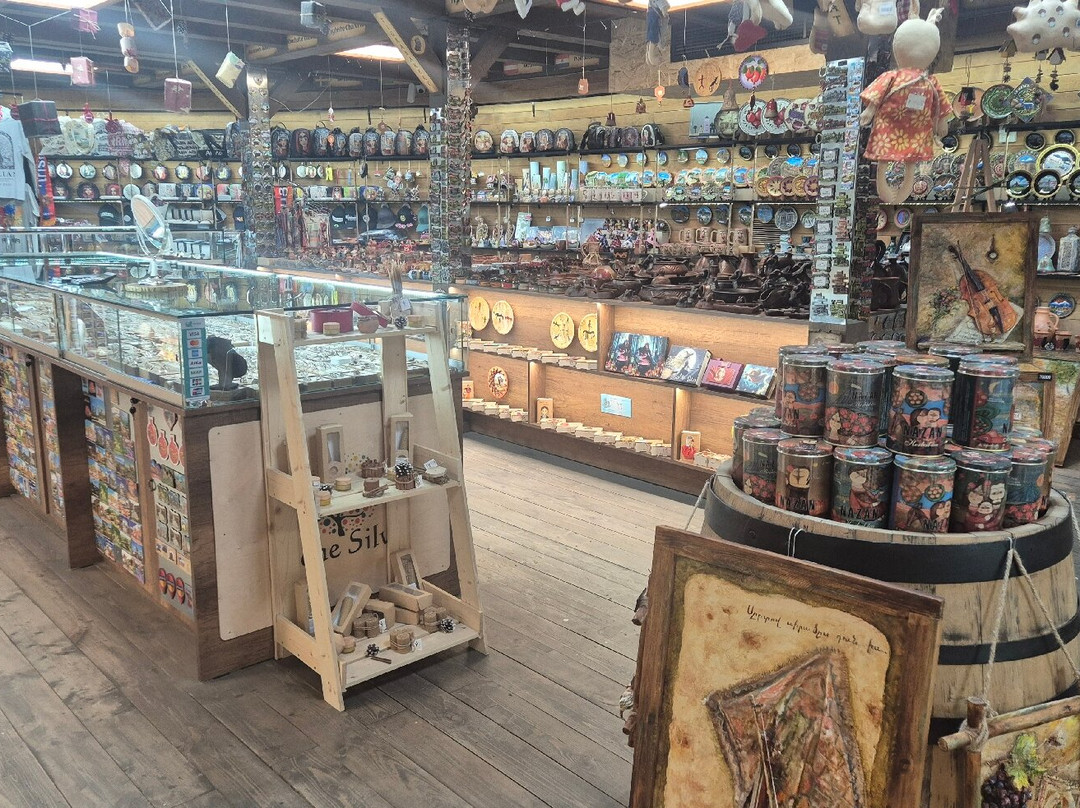 Vernissage Market-埃里温必去景点