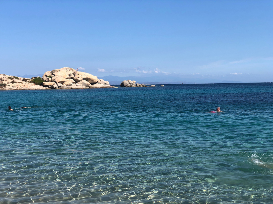 Spiaggia La Licciola-圣特雷莎加卢拉必去景点