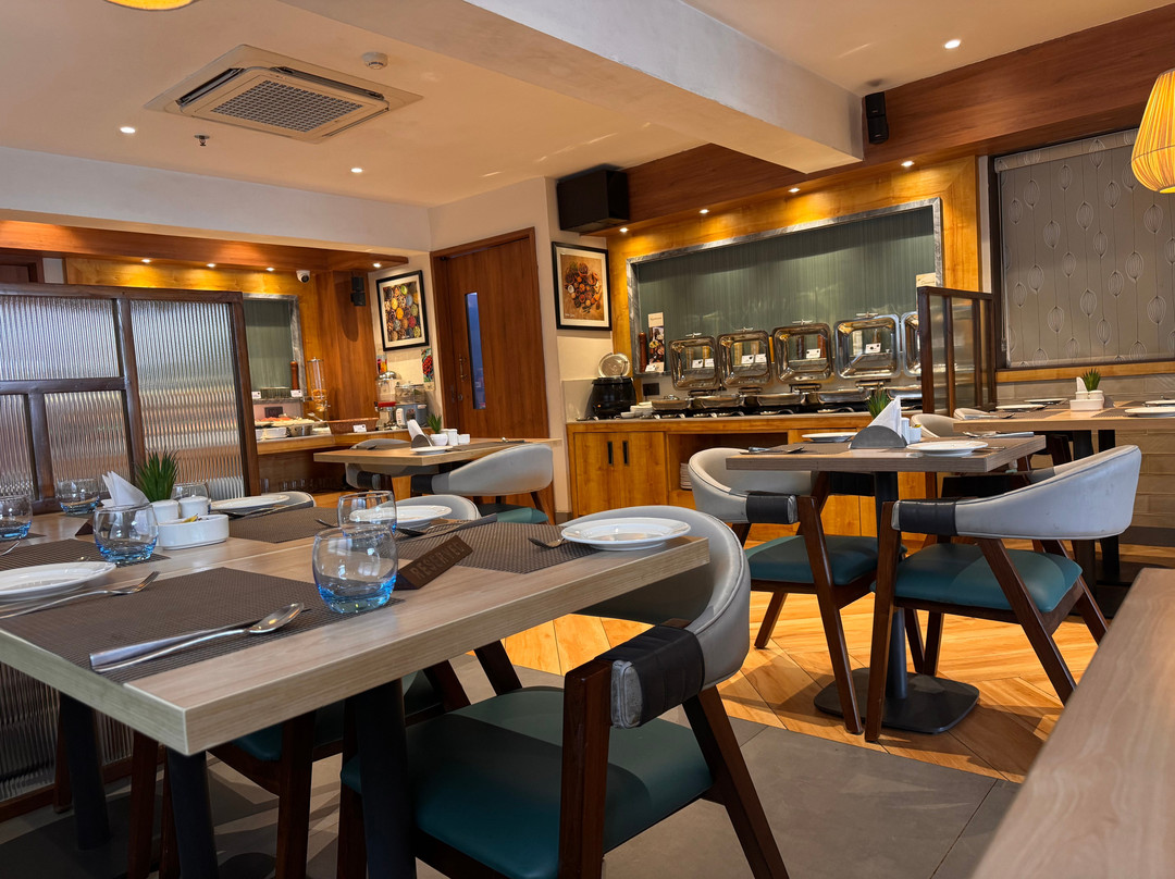 Cozzet Victoria主图