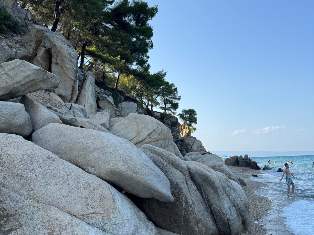 Fava Beach-Vourvourou必去景点