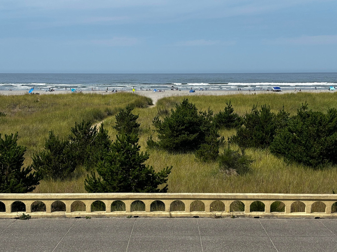 潮汐度假酒店主图