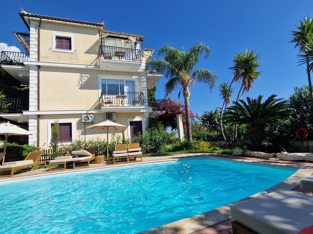 Christoforos Apartments主图