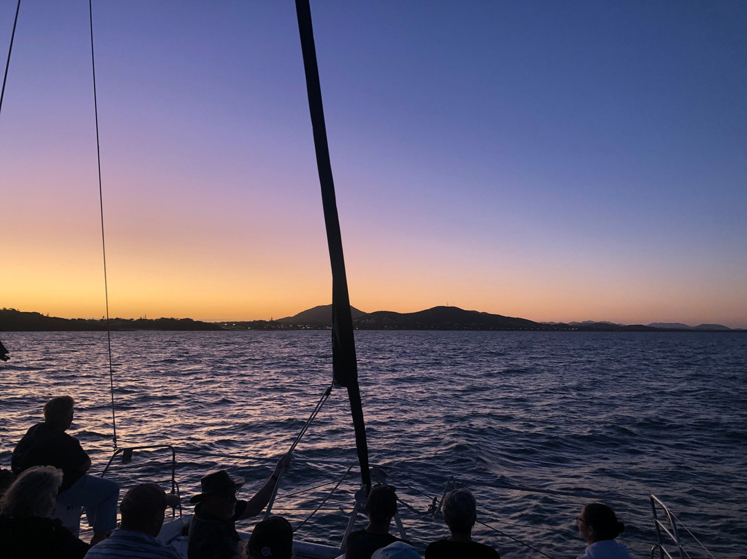 Funtastic Cruises-Rosslyn必去景点