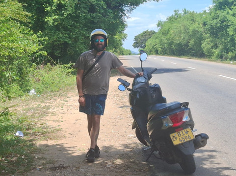 I.M RENT A SCOOTER & TUK TUK RENT TRINCOMALEE NILAVELI-尼拉瓦利必去景点