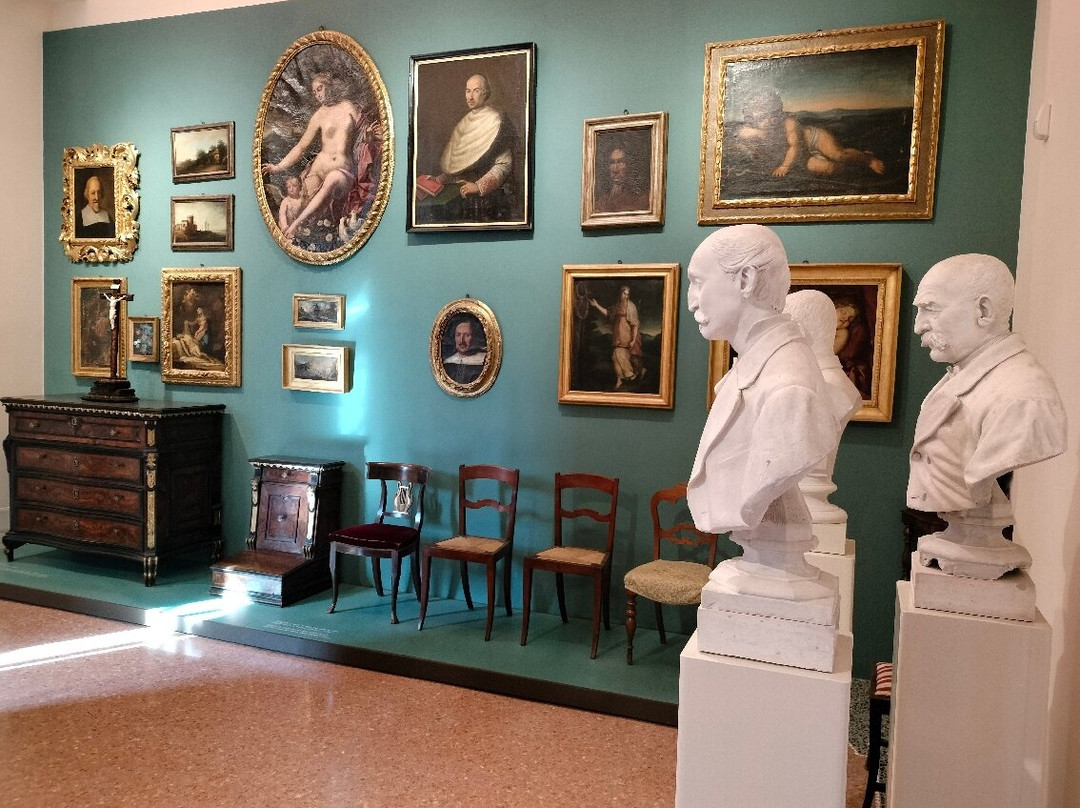 Biblioteca Malatestiana-切塞纳必去景点