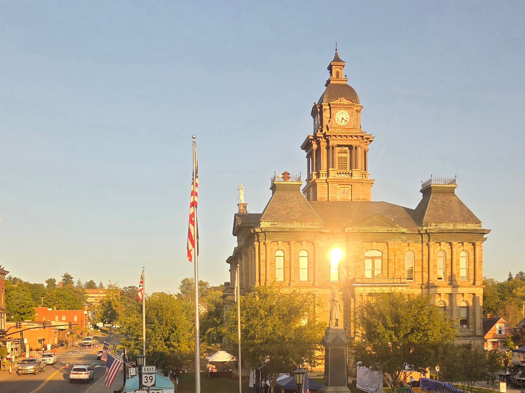 米勒斯堡酒店主图