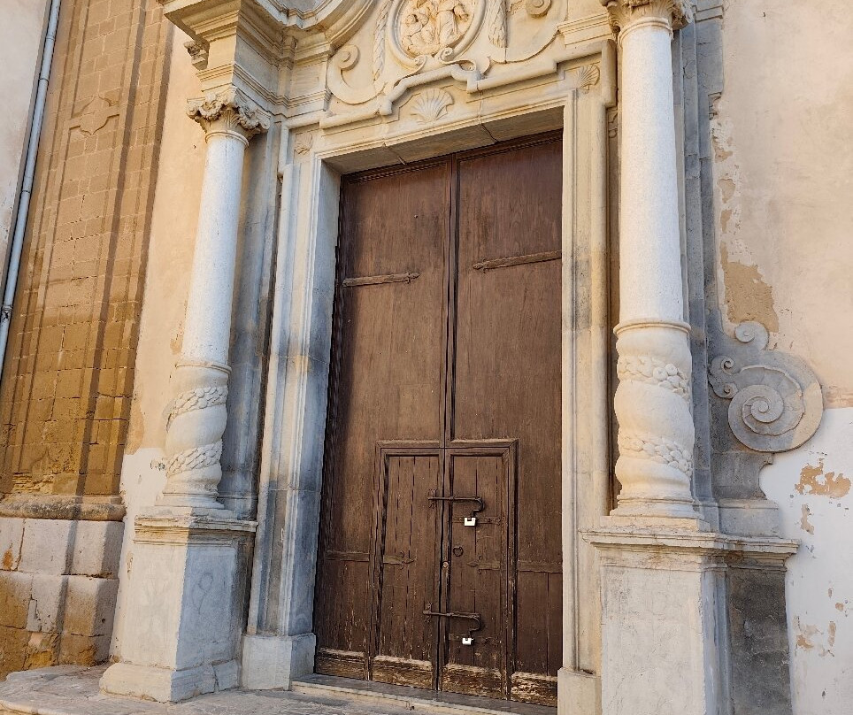 Chiesa di San Francesco-马扎拉－德尔瓦洛必去景点