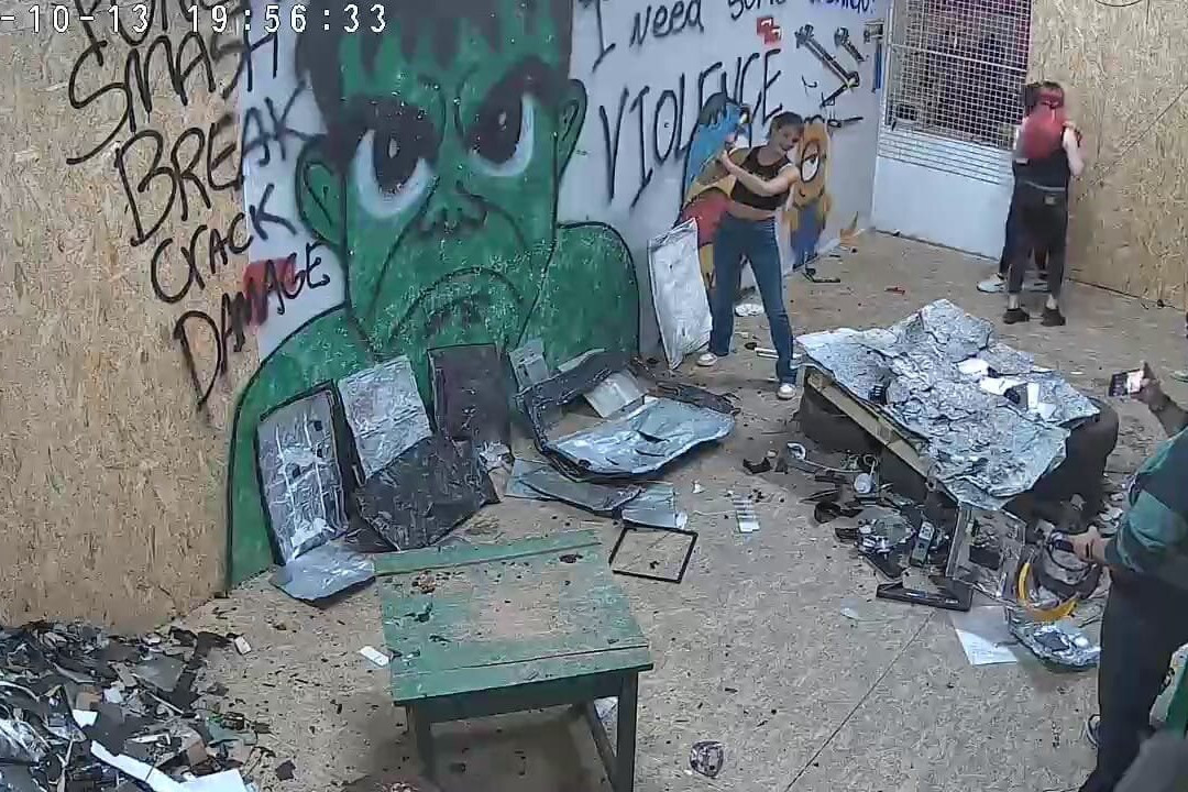 Rage Room Pt-波尔图必去景点