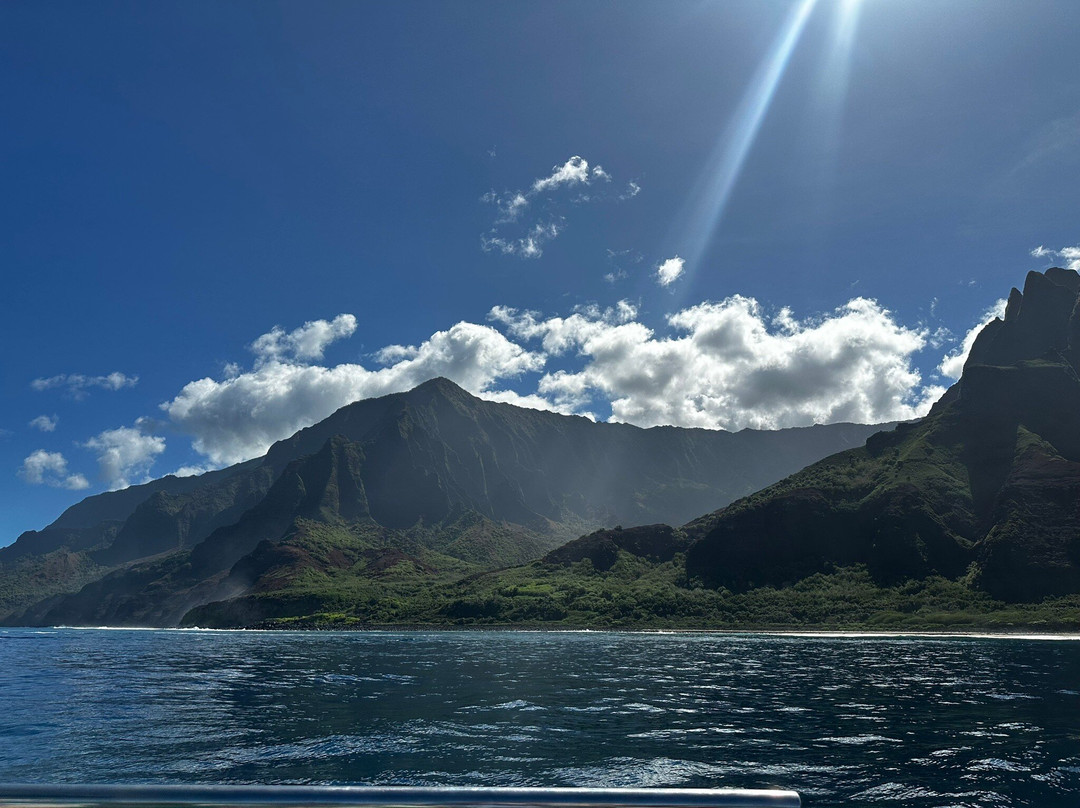 Catamaran Kahanu-埃里埃利必去景点