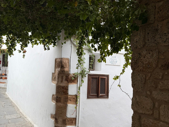 KARATI TRANSFER-罗德斯必去景点