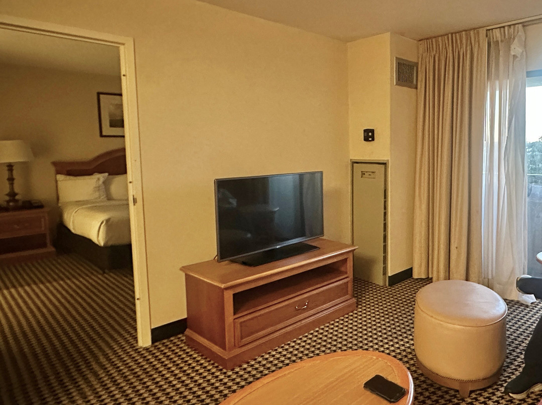 Hilton Chicago/oak Brook Suites主图