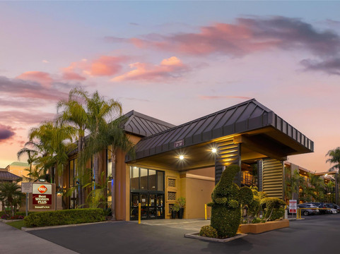 斯托瓦尔贝斯特韦斯特优质酒店主图