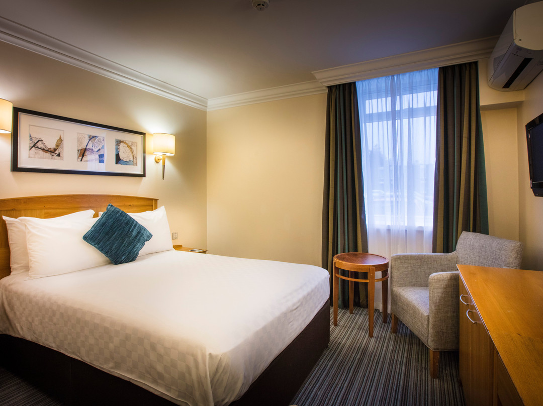 西德雷顿酒店住宿-伦敦希思罗酒店