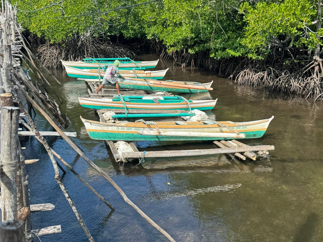 Lamanok Caves-安达必去景点