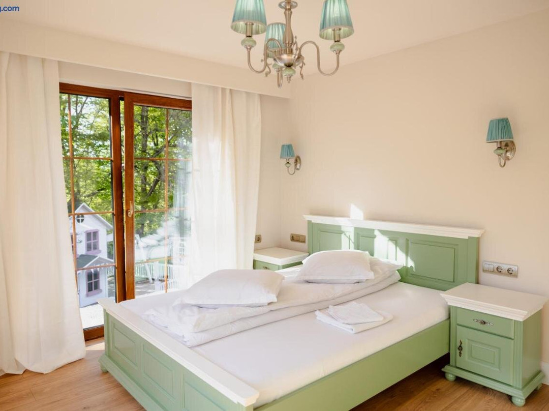 Pensiunea Poiana Avrigului主图