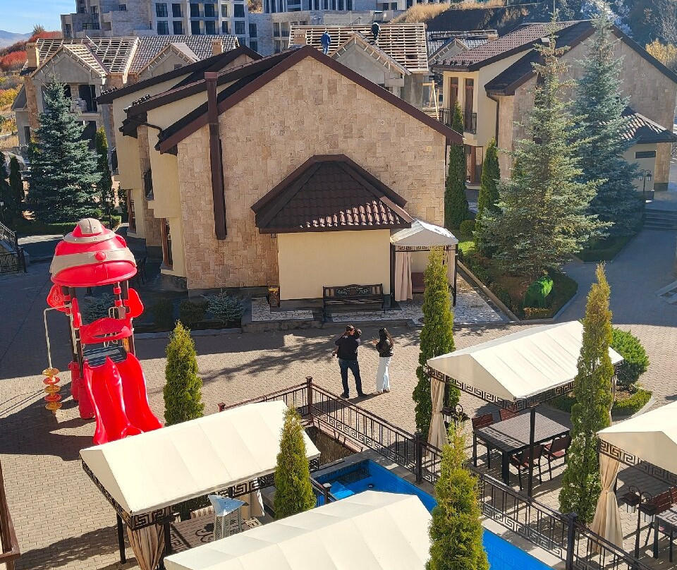 Elegant Hotel & Resort主图