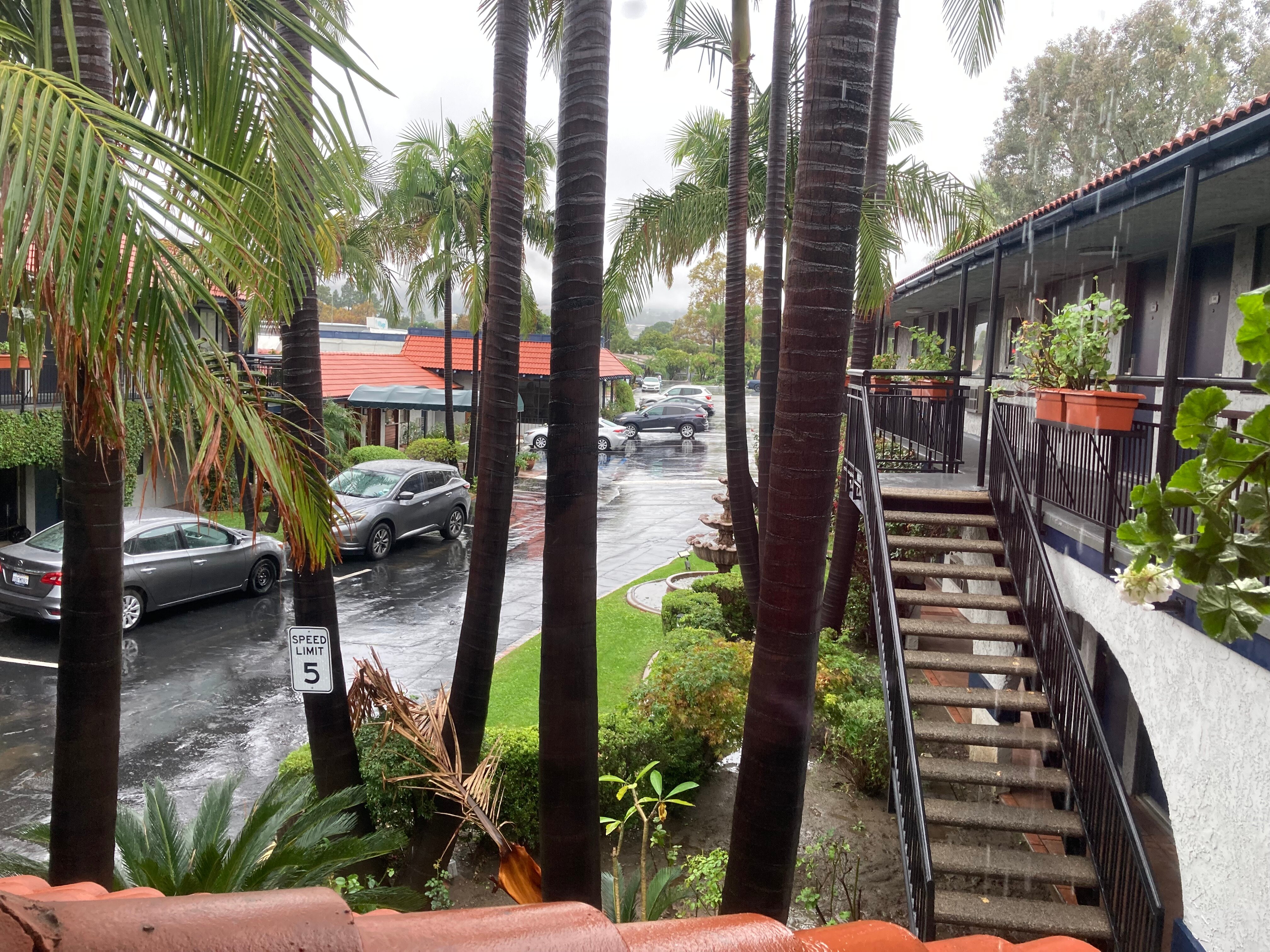 Garden Inn and Suites Glendora-官方