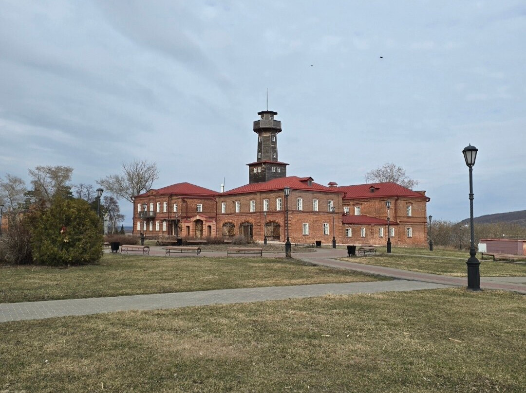 The building of the lower trade school and fire wagon-Sviyazhsk必去景点