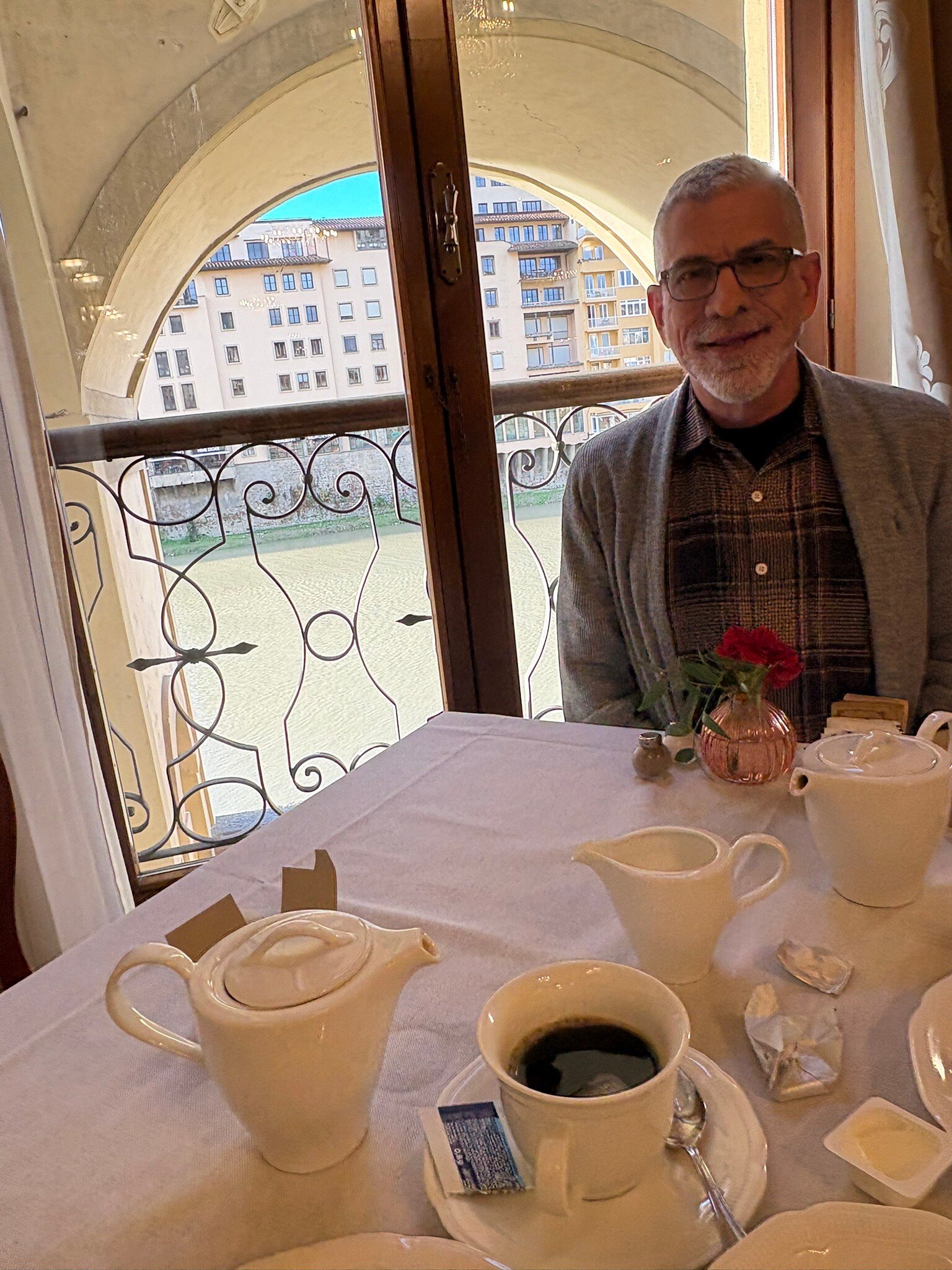 迪格里奥拉费酒店-官方