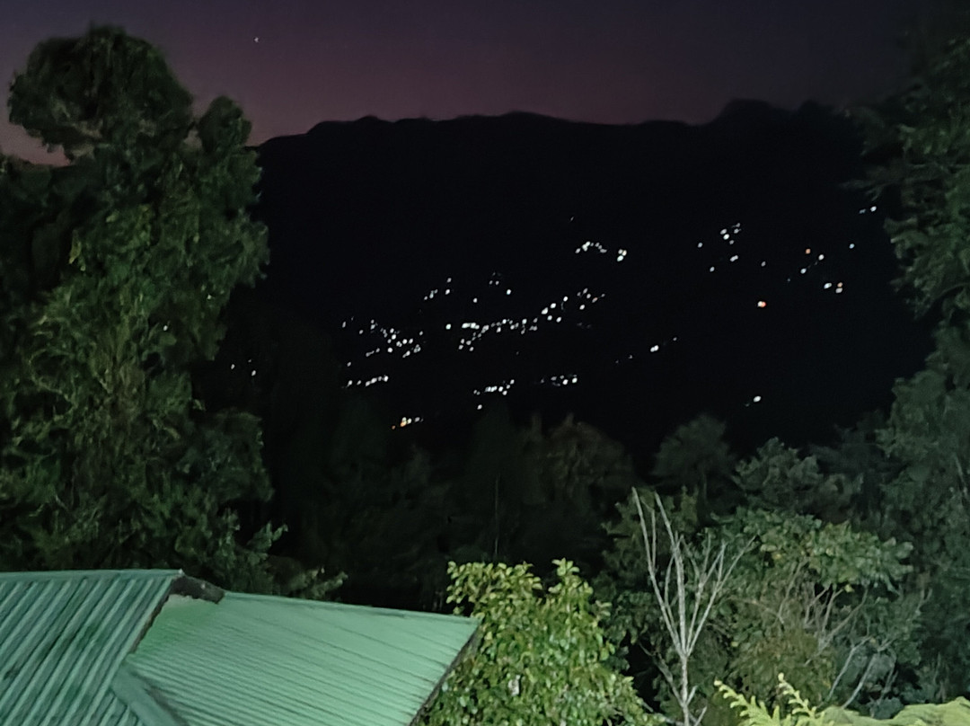 The Barfung Retreat主图