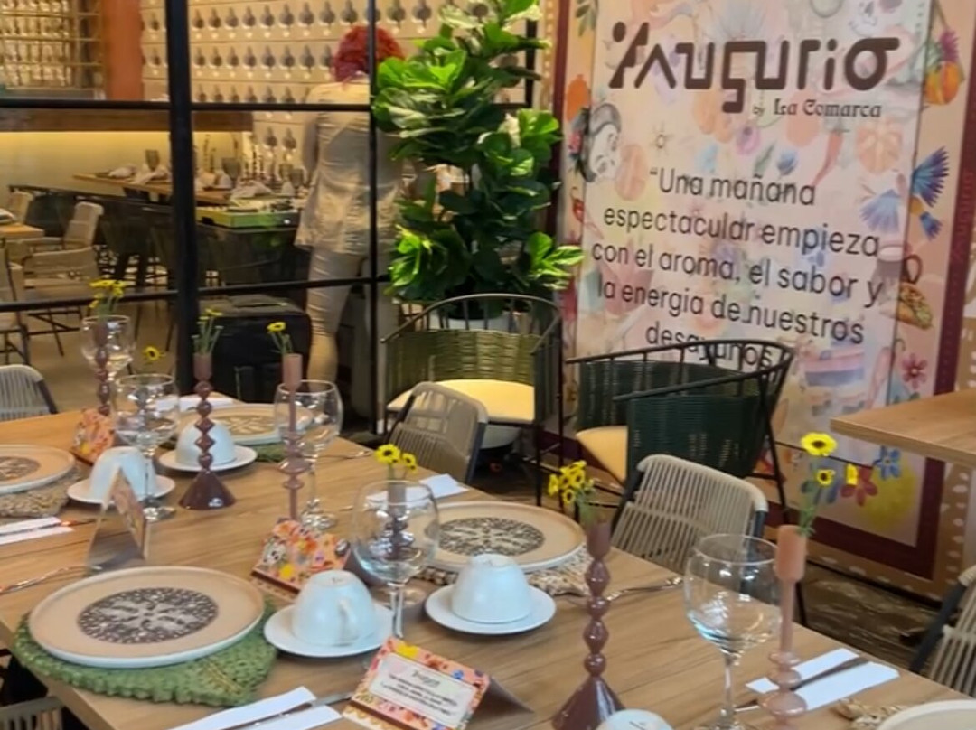 Augurio Villavicencio