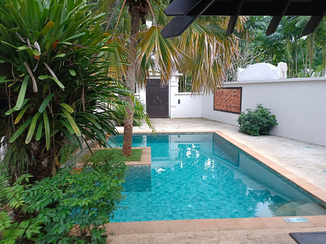 温泉海滩度假村主图