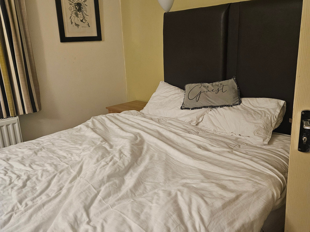 希思别墅酒店及餐厅主图