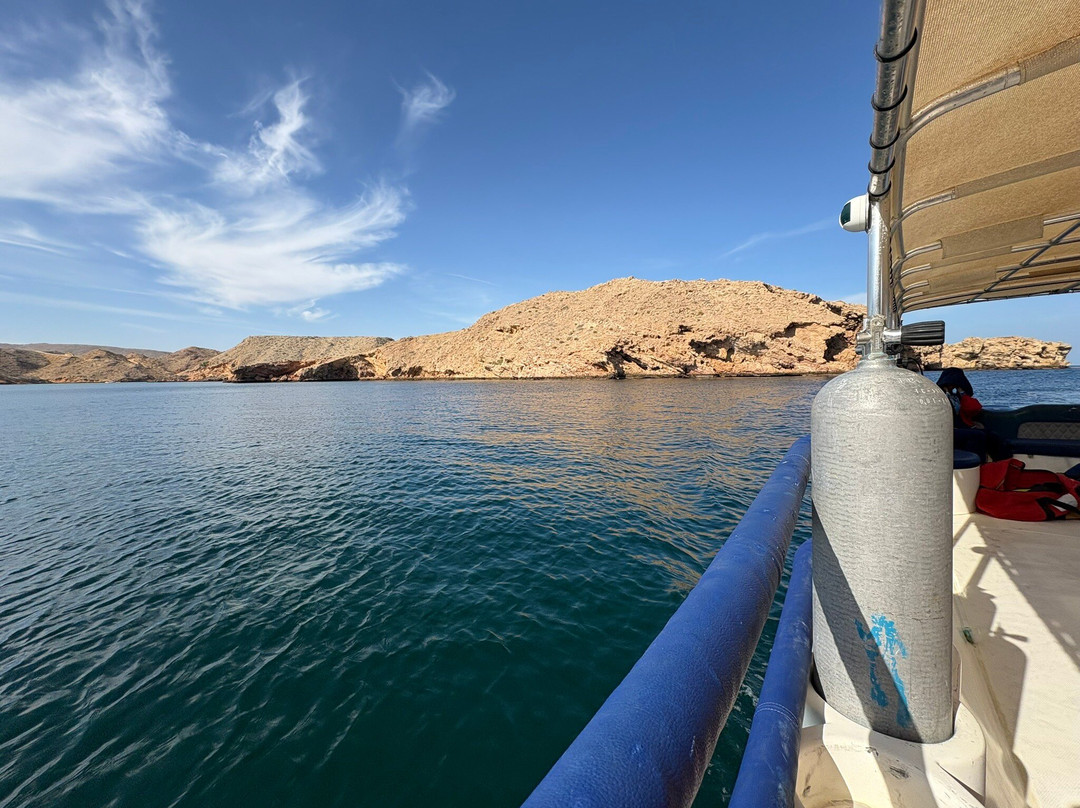 Blue Flow Diving-马斯喀特必去景点