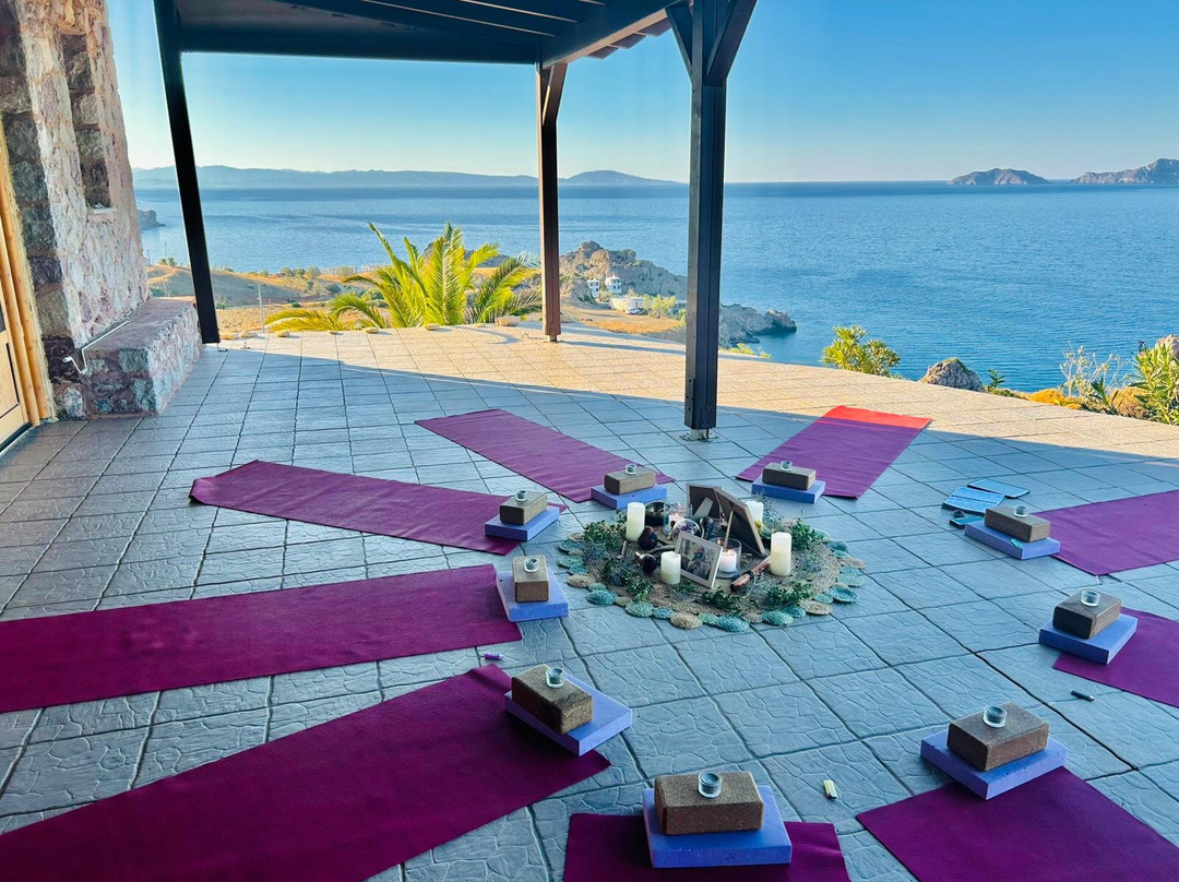 Om Home-雷斯蒙必去景点