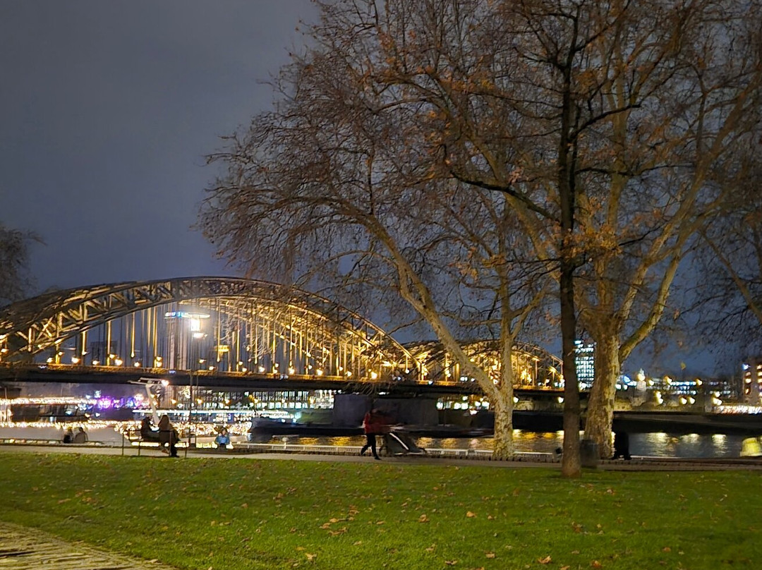 Rheinpromenade-科隆必去景点