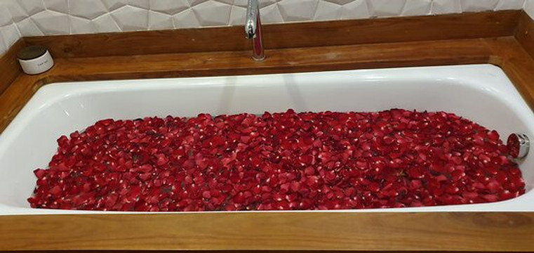 巴厘岛查彭度假别墅主图