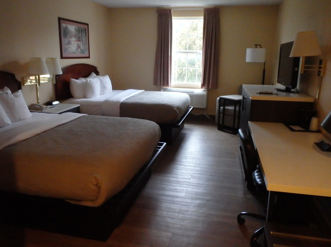 Quality Inn & Suites Conference Center Bellville主图