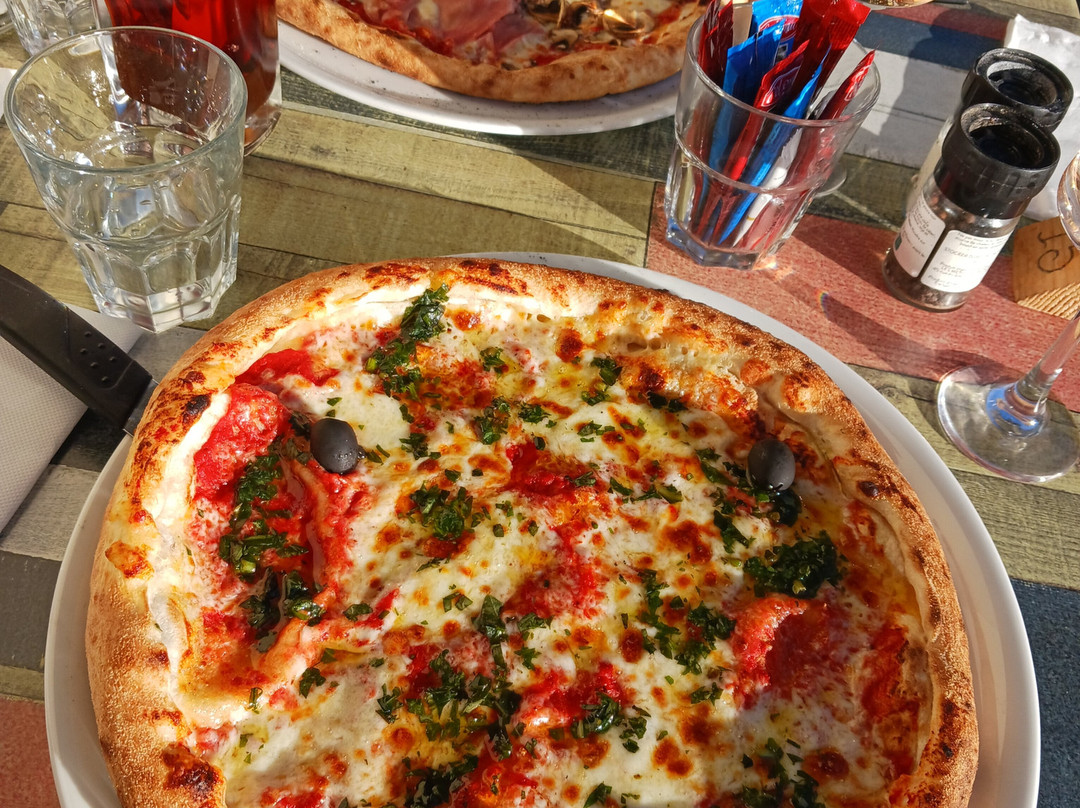 Le Bistrot De La Place