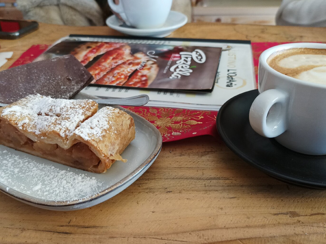 L'ostaria - Bar Food & Beverage